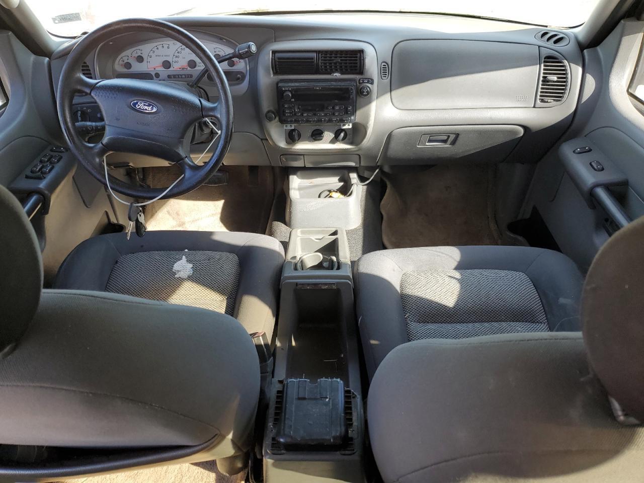 2004 FORD Explorer Sport Trac