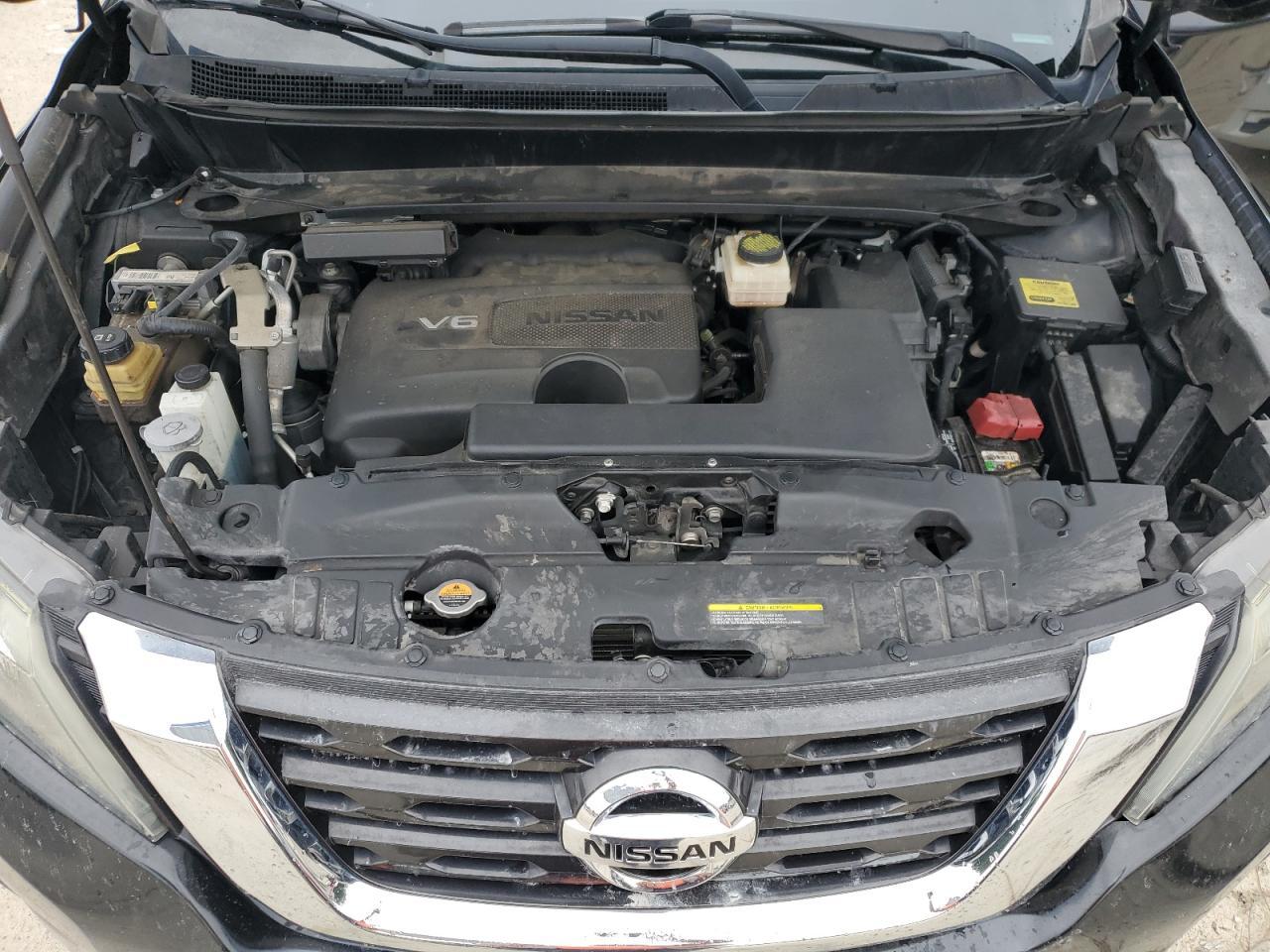 2017 NISSAN PATHFINDER