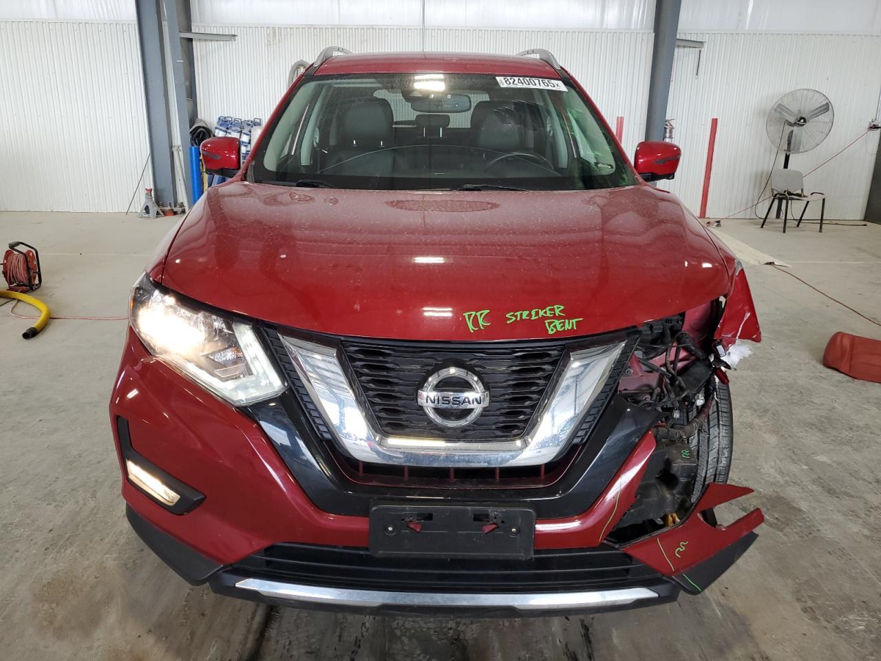 2017 NISSAN ROGUE