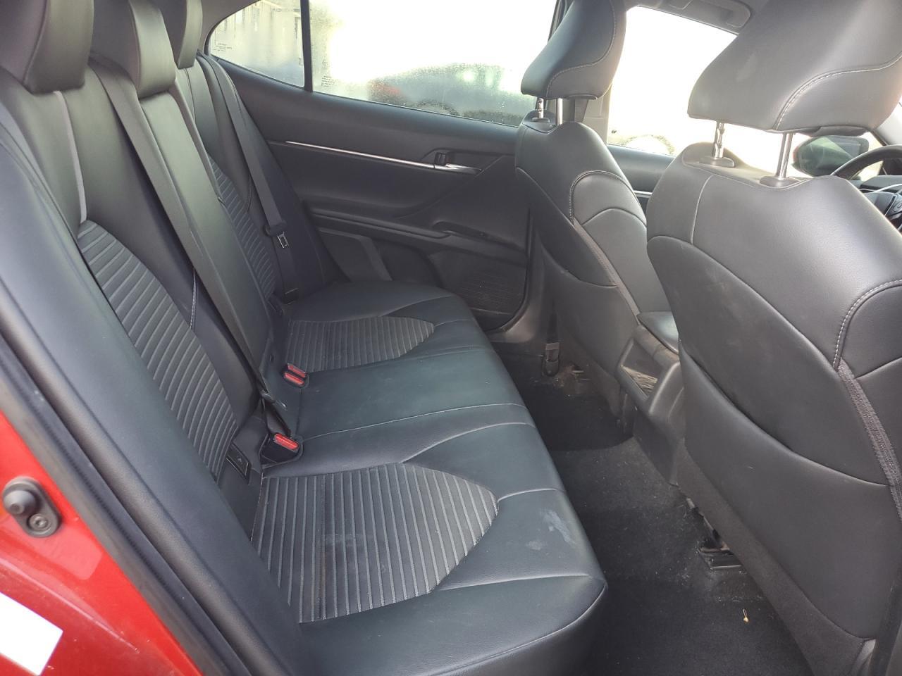 2019 TOYOTA CAMRY