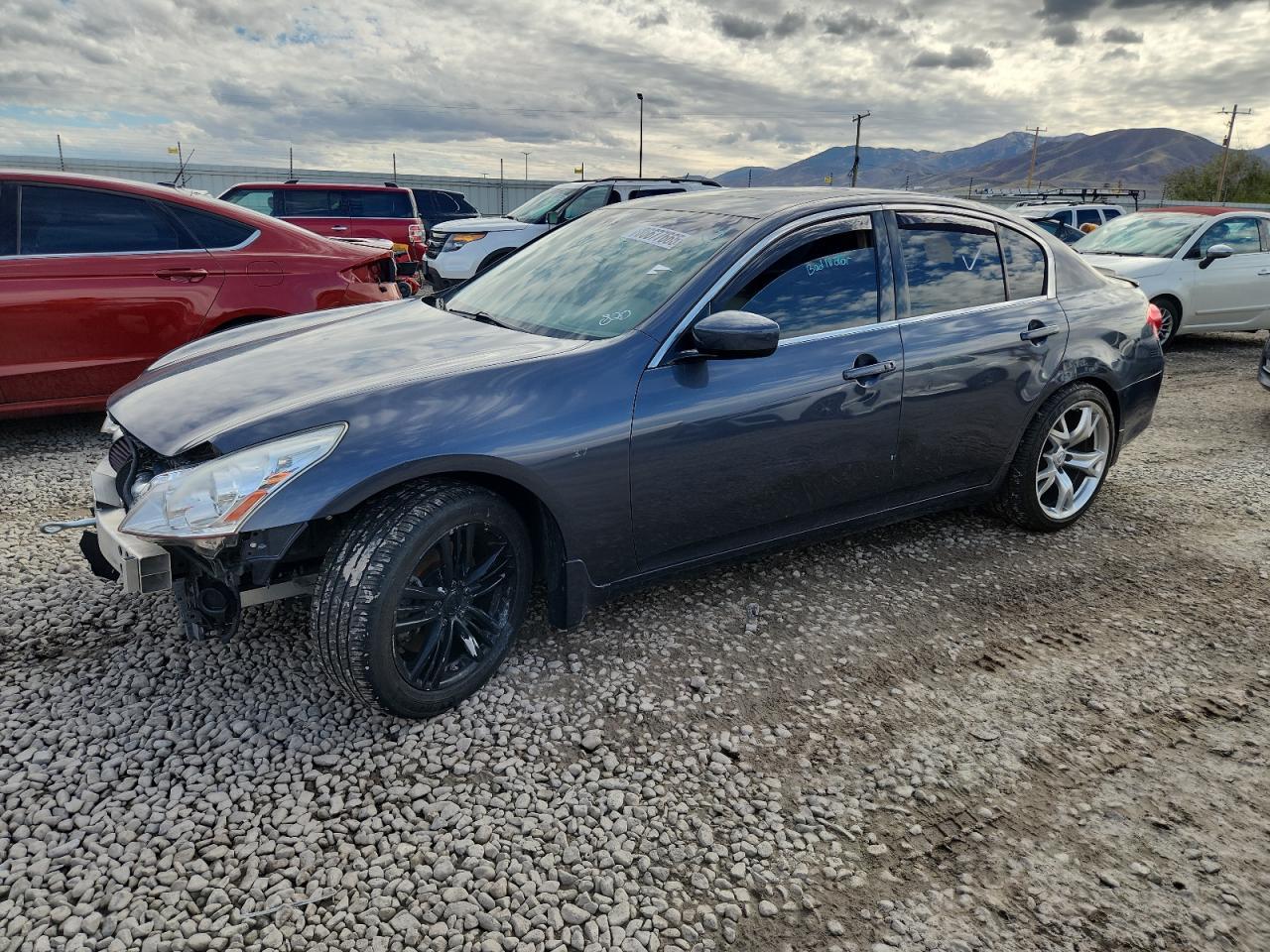 2012 INFINITI G37