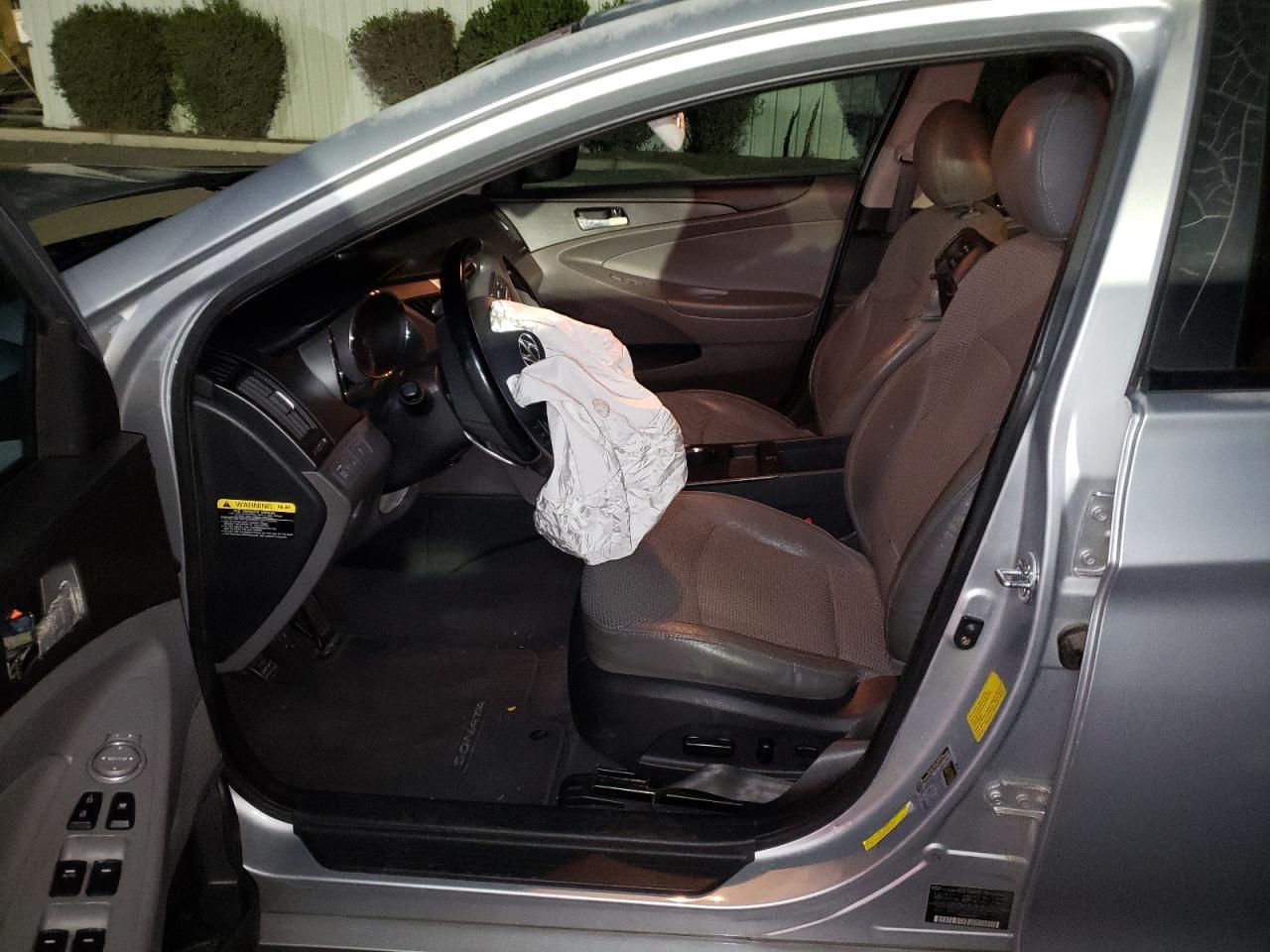 2012 HYUNDAI SONATA