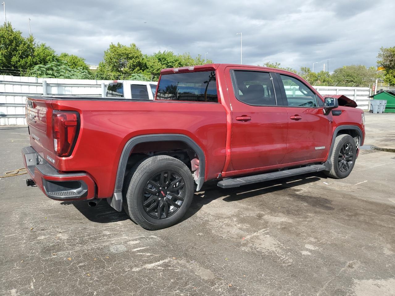 2023 GMC Sierra