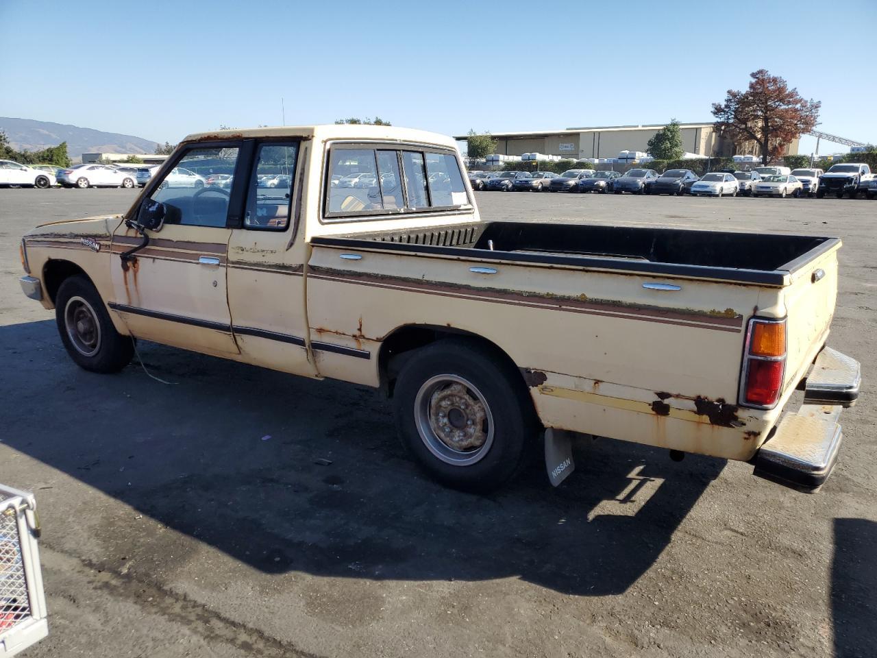 1983 Datsun 720