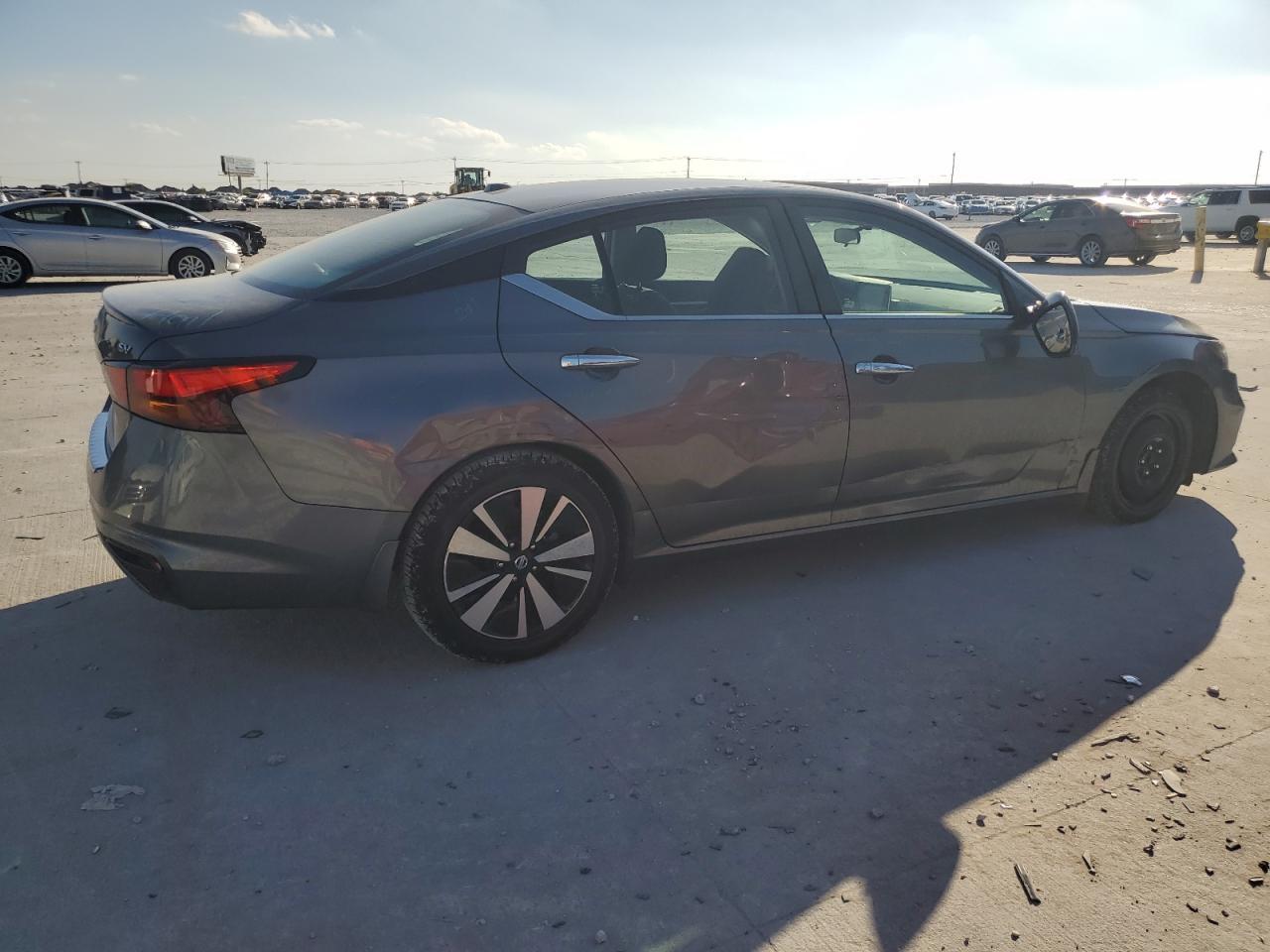 2022 NISSAN ALTIMA