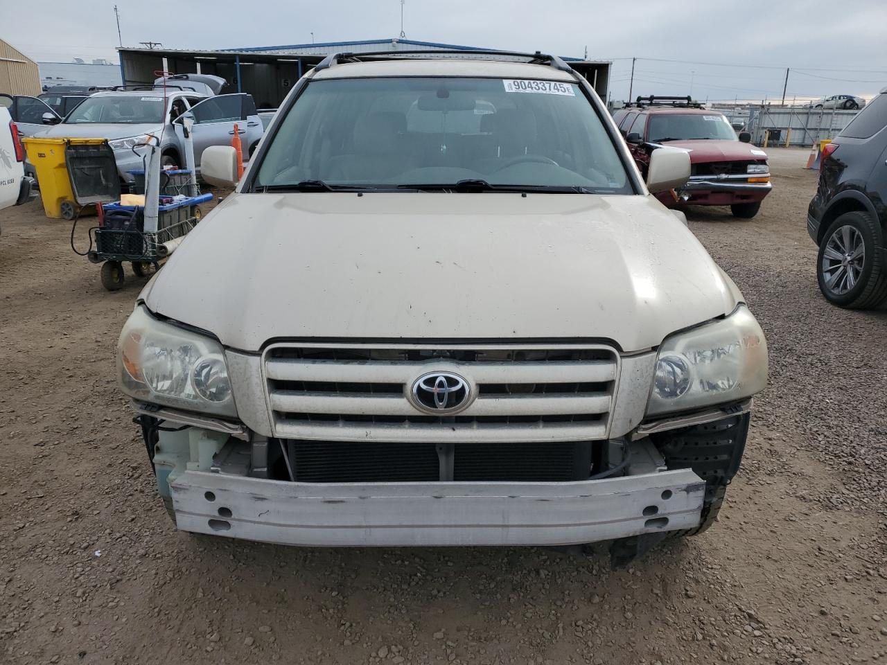 2005 TOYOTA HIGHLANDER