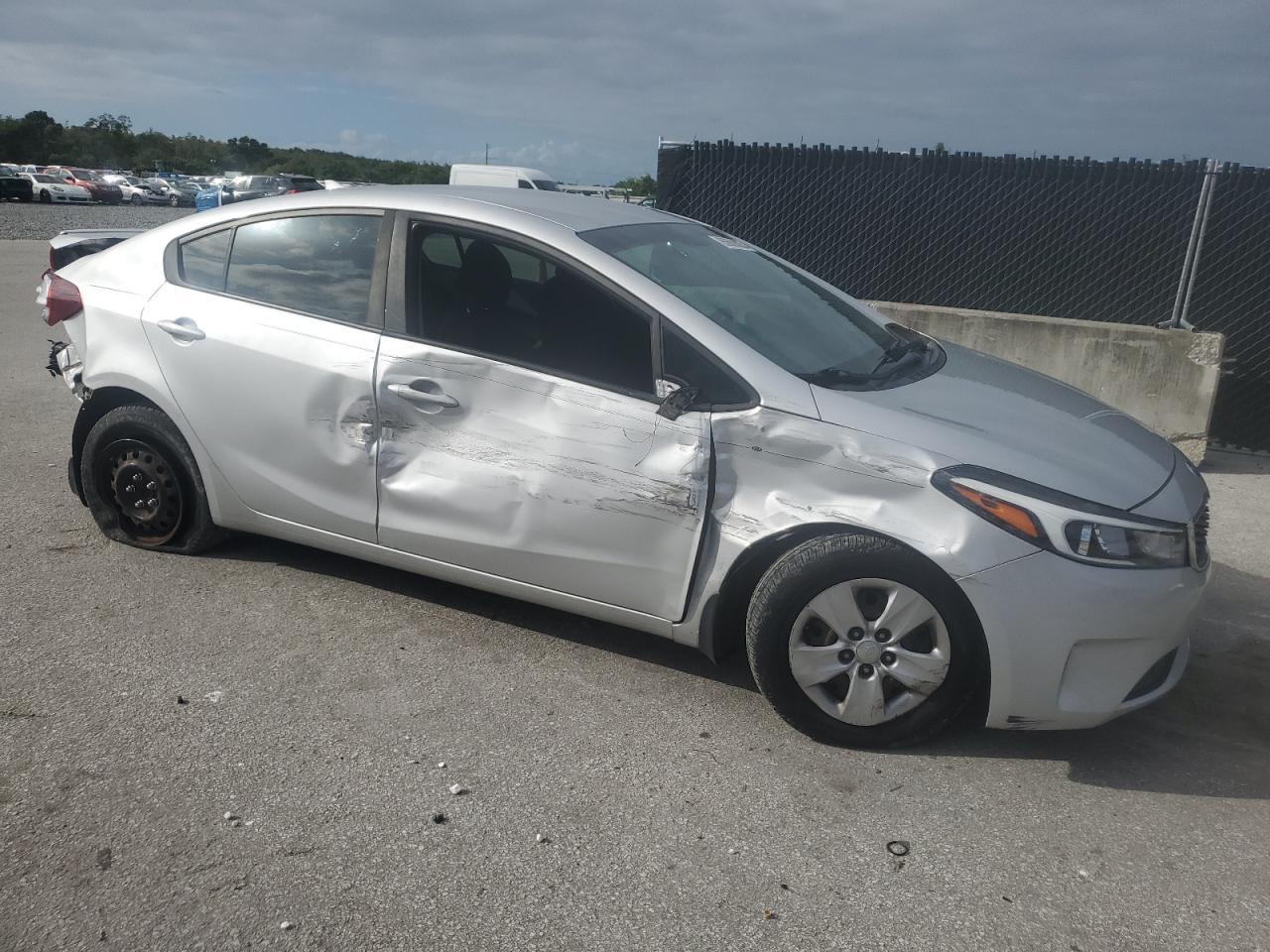 2018 KIA FORTE