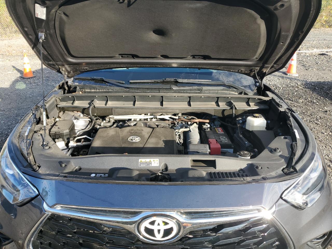 2021 TOYOTA HIGHLANDER