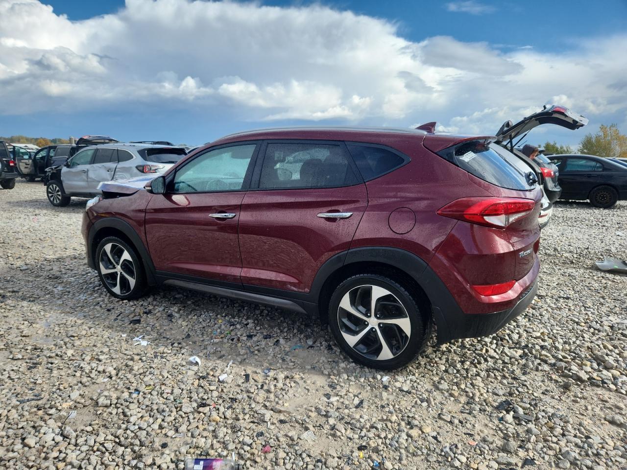 2016 HYUNDAI TUCSON