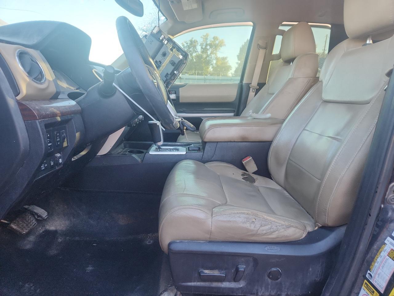 2016 TOYOTA TUNDRA