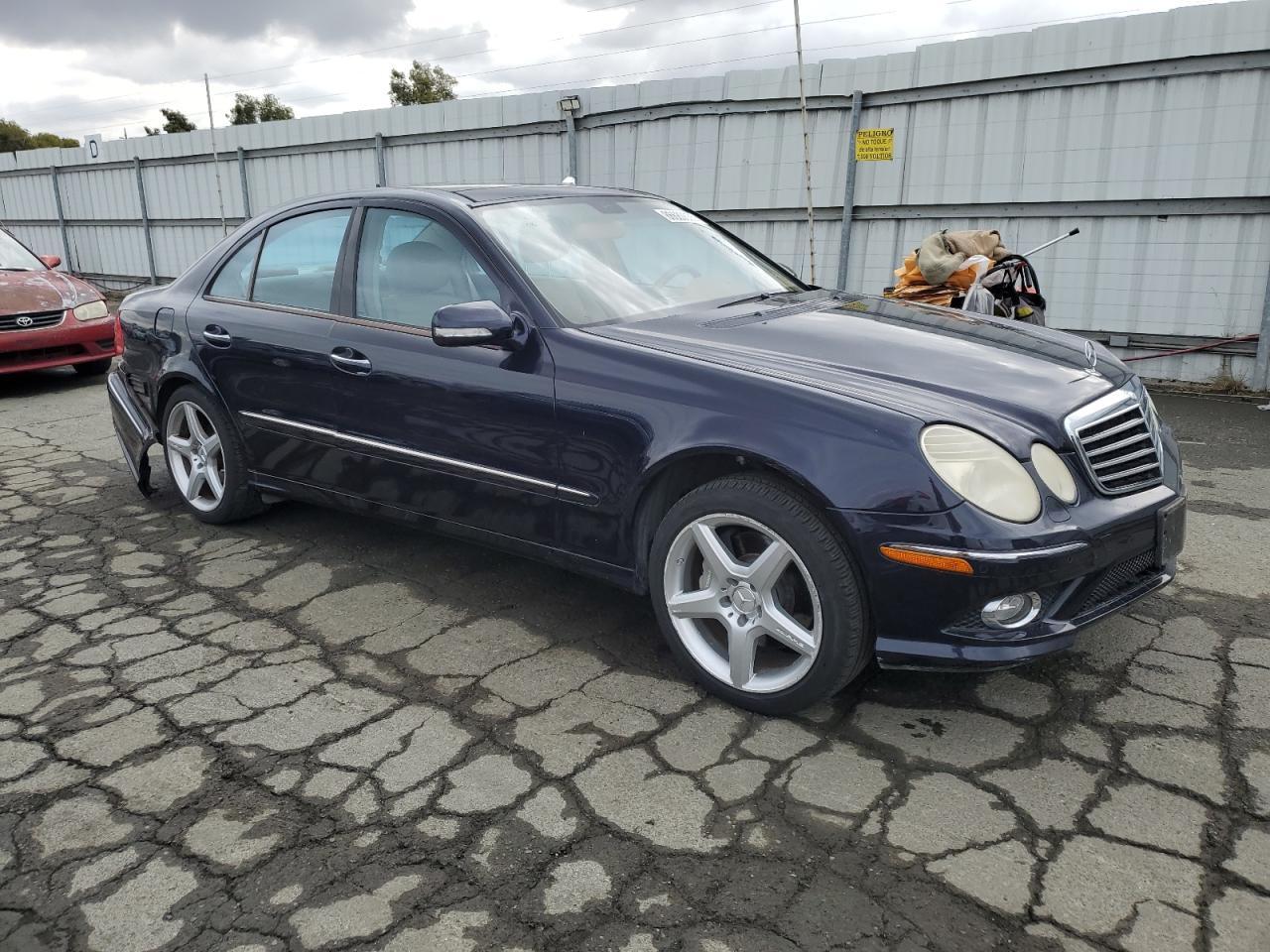 2008 MERCEDES-BENZ E-Class