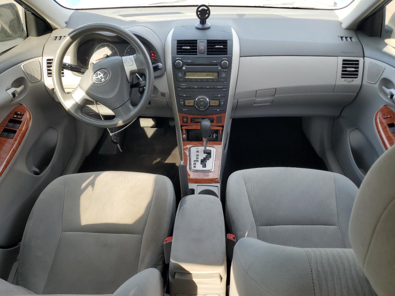 2010 TOYOTA COROLLA
