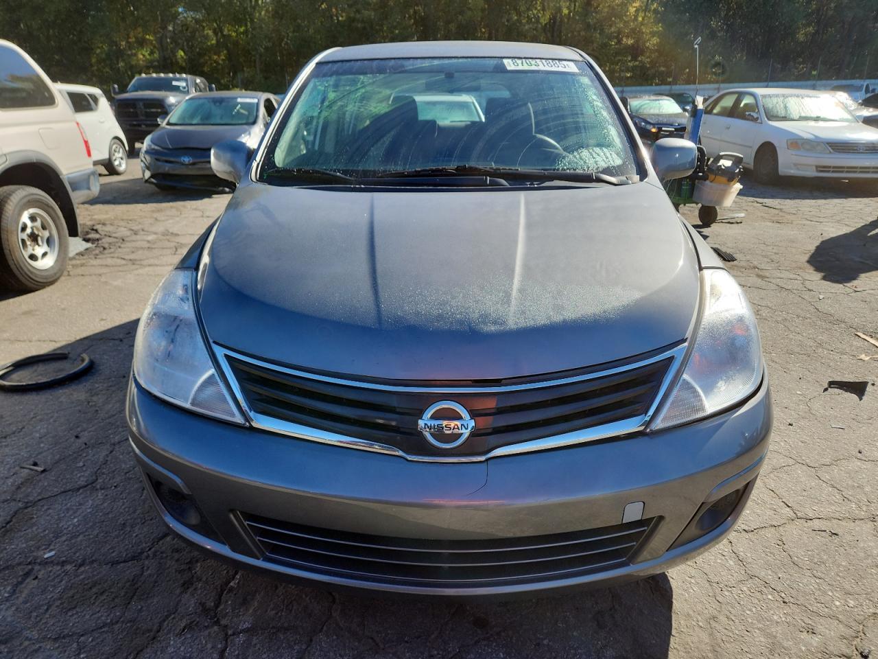 2011 NISSAN VERSA