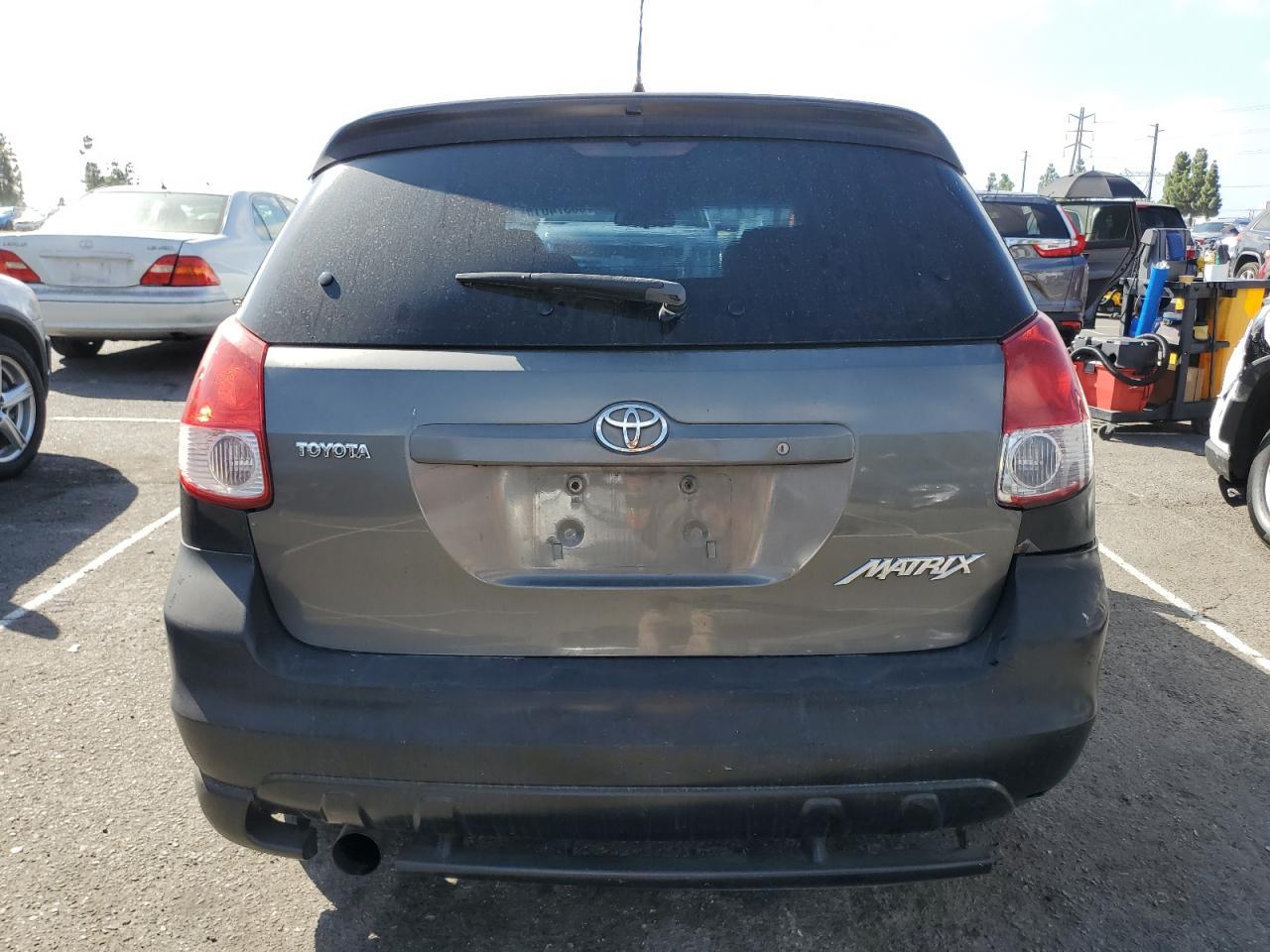 2004 TOYOTA COROLLA