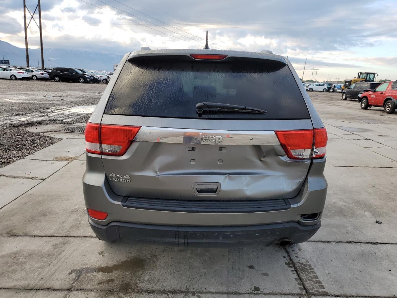2011 JEEP Grand Cherokee