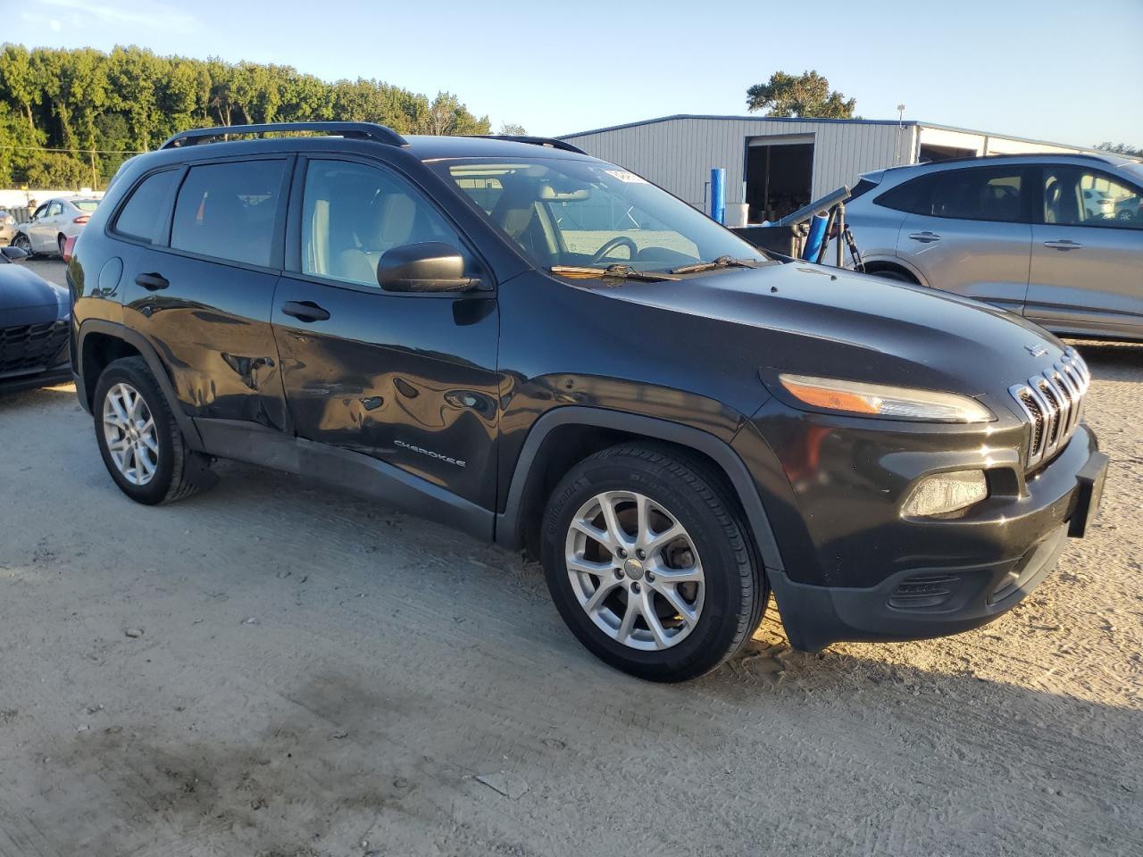 2016 JEEP CHEROKEE