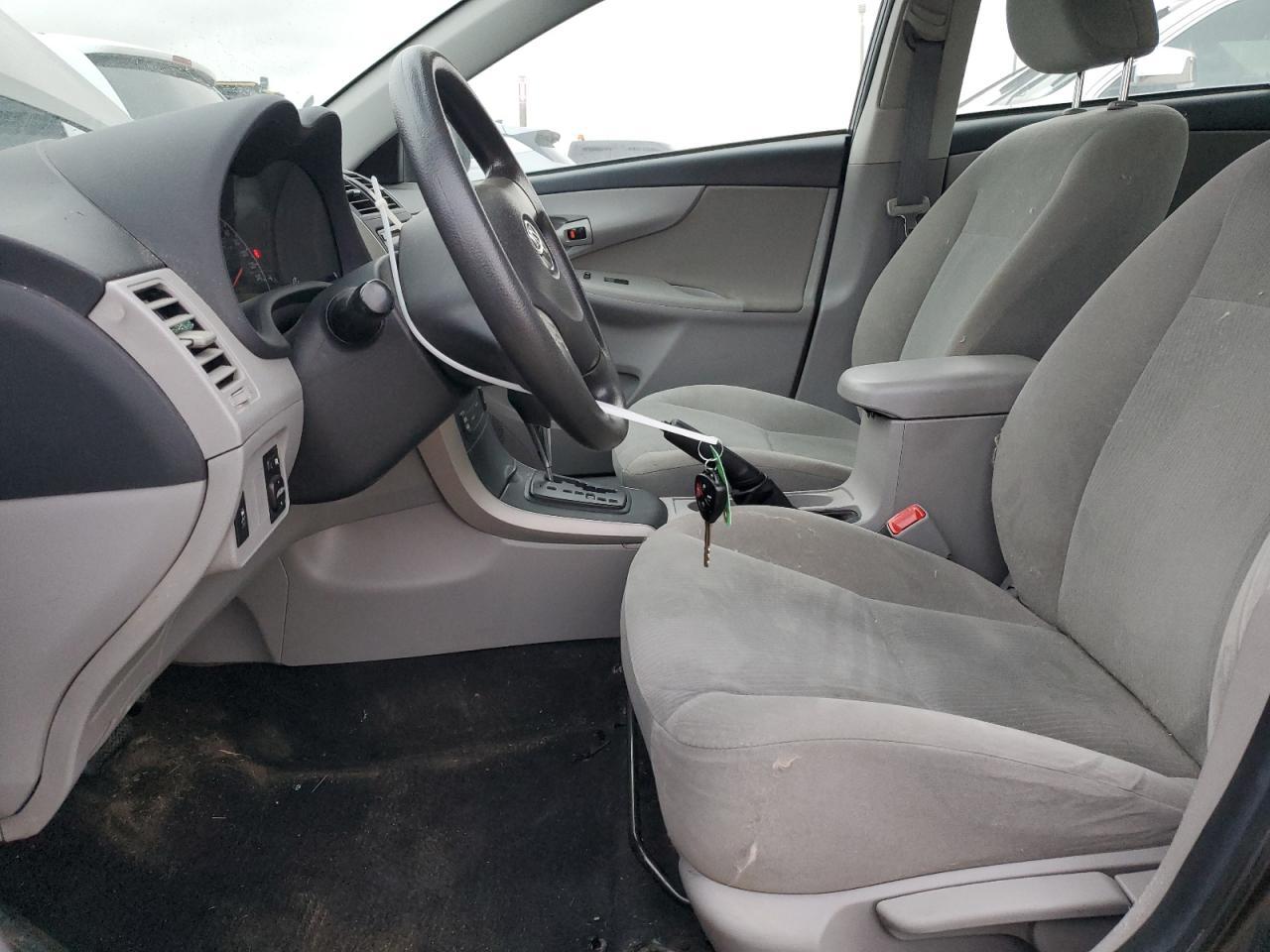 2013 TOYOTA COROLLA