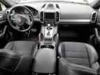 2014 PORSCHE CAYENNE