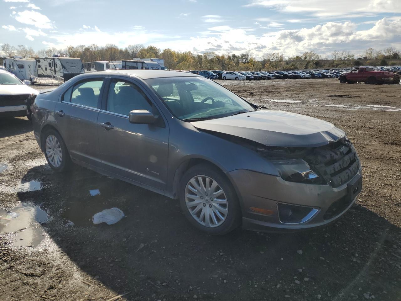 2010 FORD FUSION