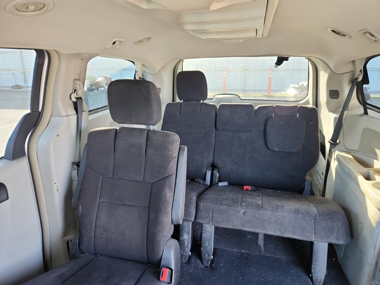 2011 DODGE GRAND CARAVAN