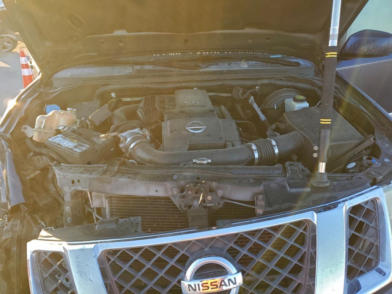 2011 NISSAN PATHFINDER