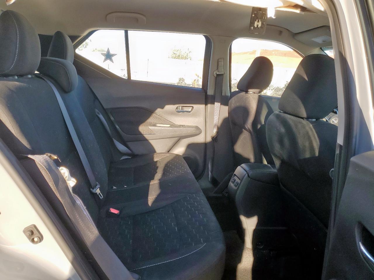 2018 NISSAN KICKS