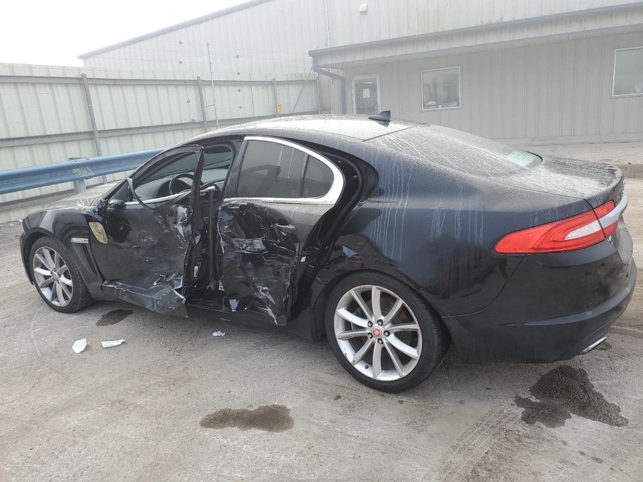 2015 JAGUAR XF