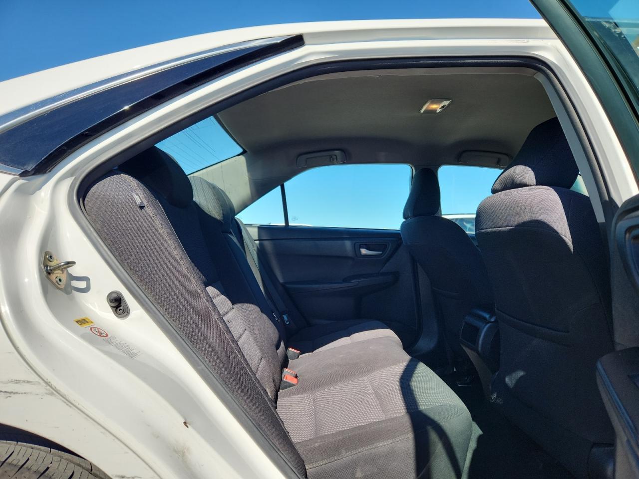 2017 TOYOTA CAMRY