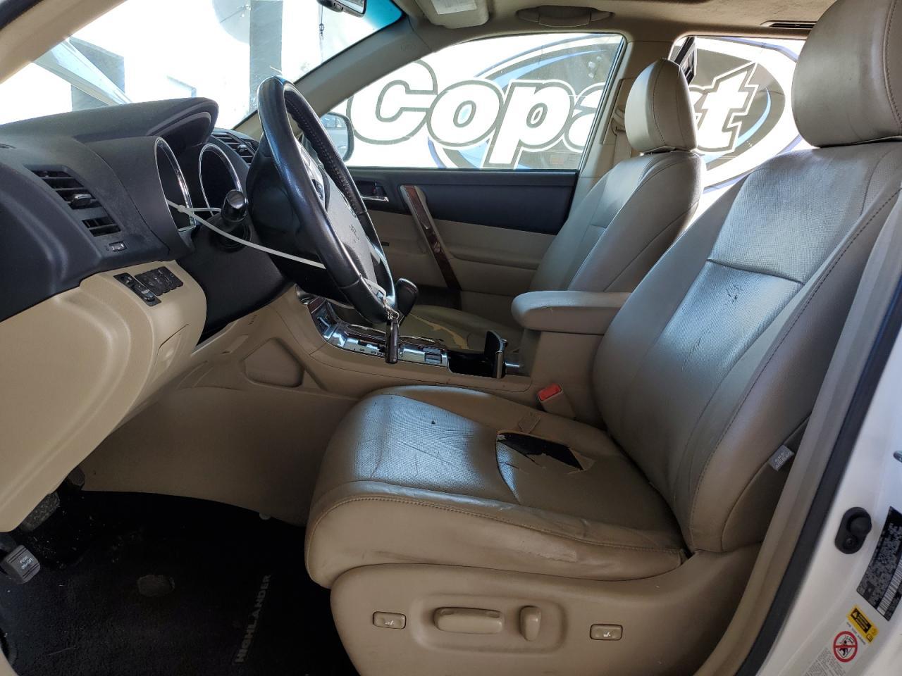 2013 TOYOTA HIGHLANDER