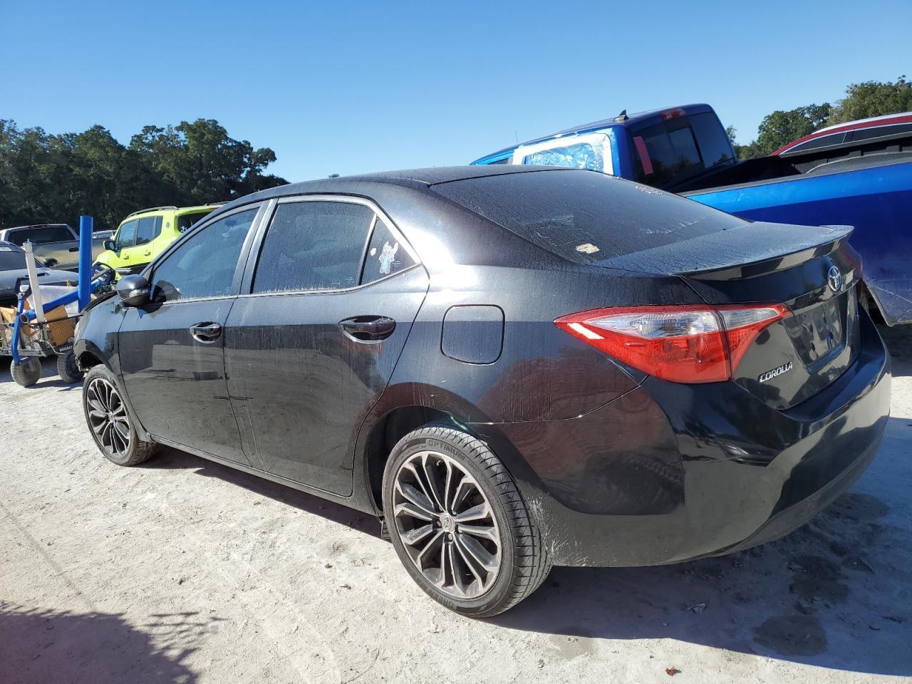 2015 TOYOTA COROLLA