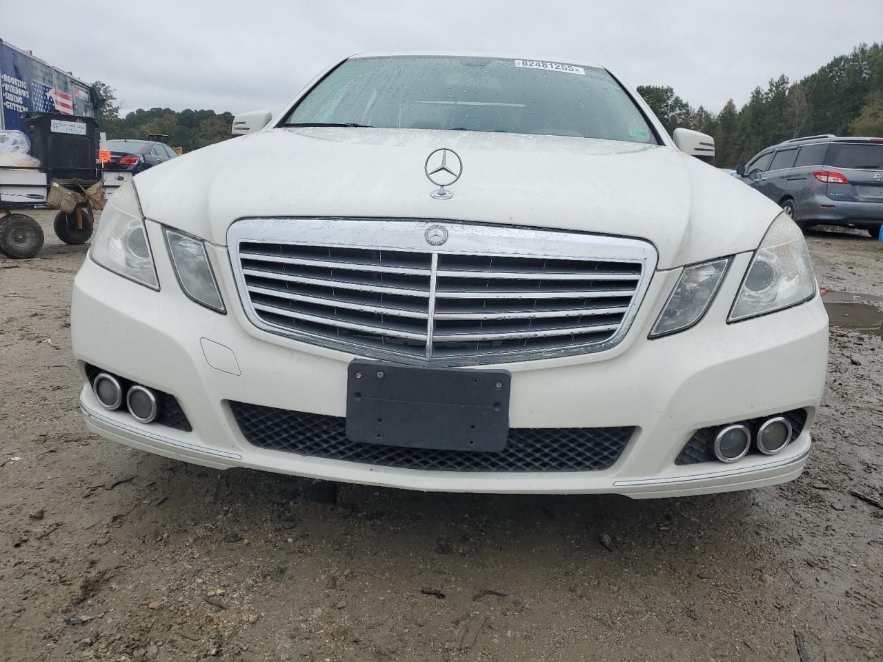2011 MERCEDES-BENZ E-Class