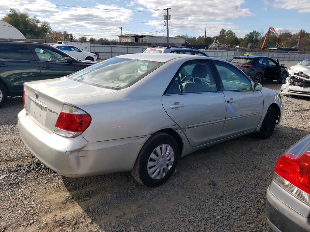 2005 TOYOTA CAMRY