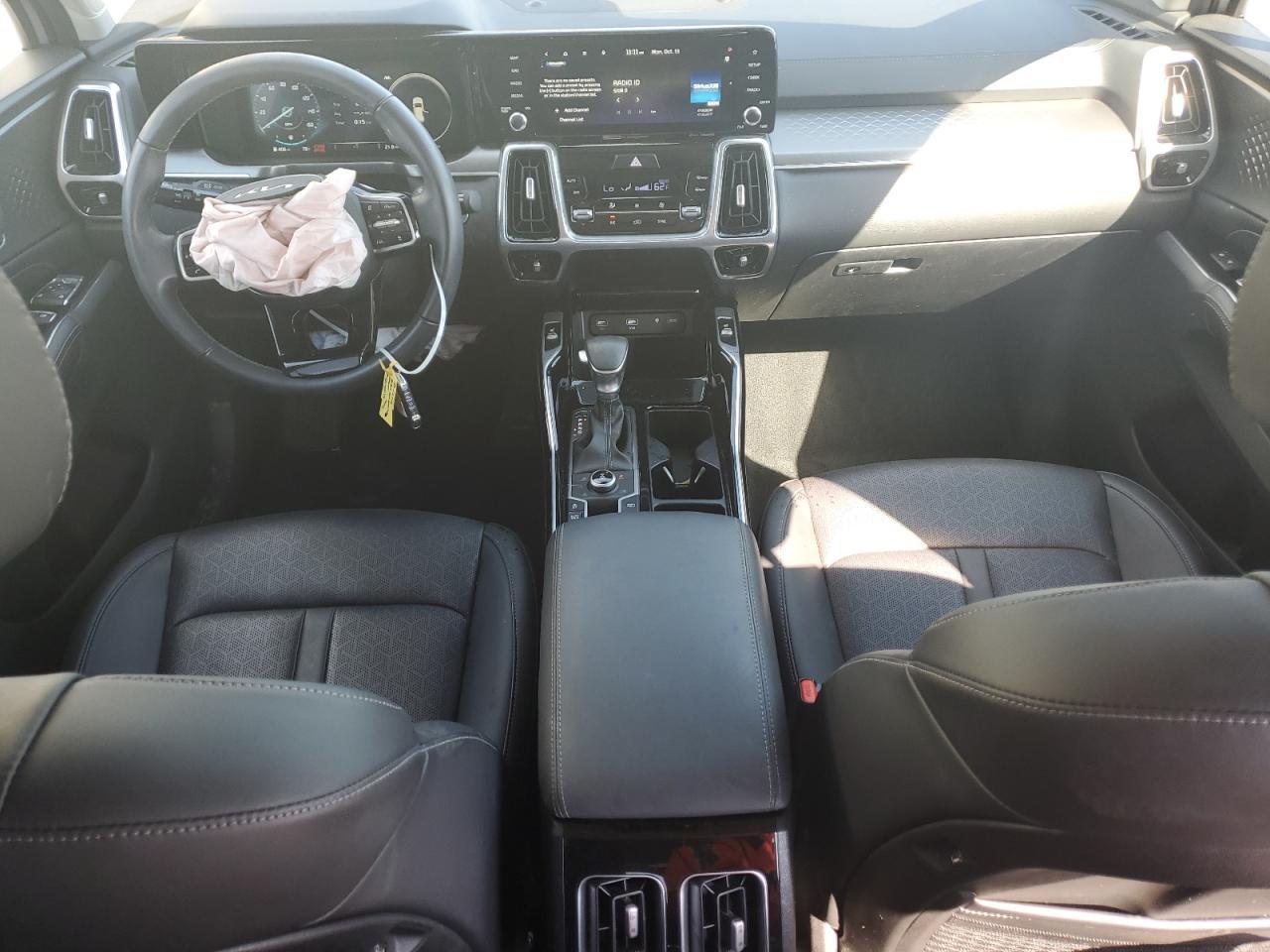 2023 KIA SORENTO