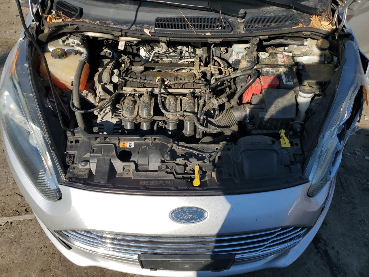 2015 FORD Fiesta