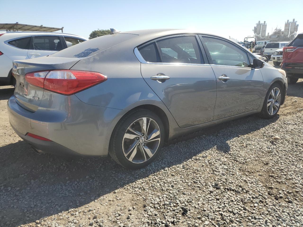 2016 KIA FORTE