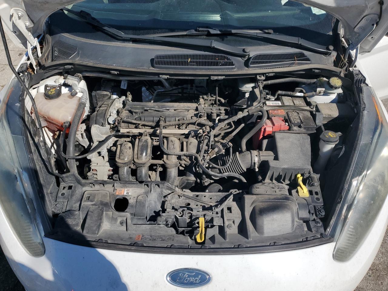 2016 FORD Fiesta