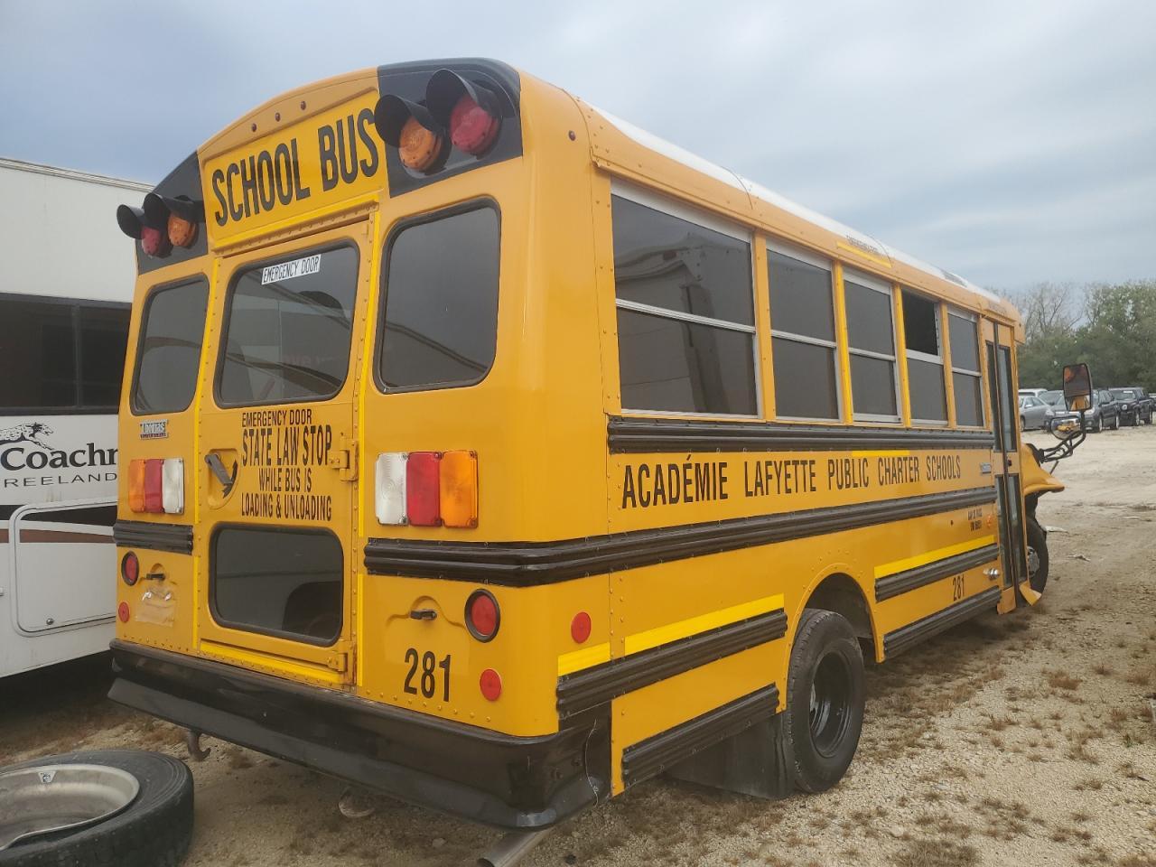 2017 CHEVROLET Bus