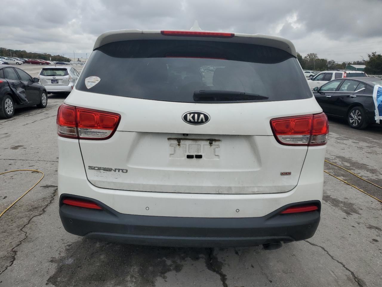 2016 KIA SORENTO