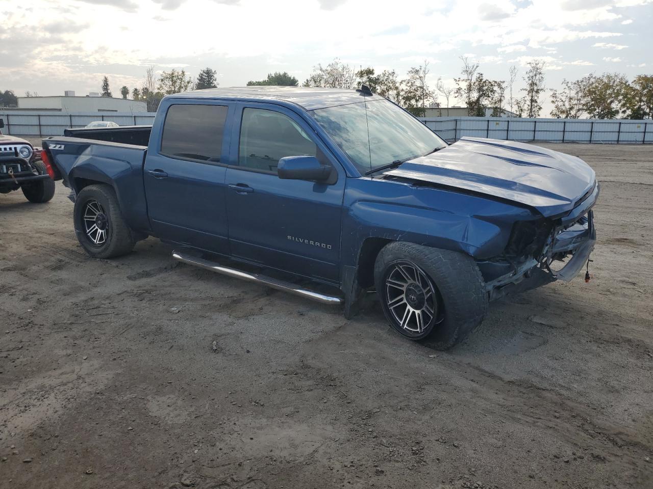 2017 CHEVROLET Silverado