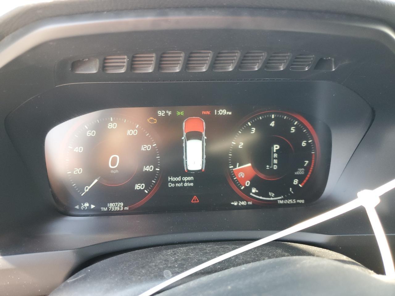 2018 VOLVO XC90