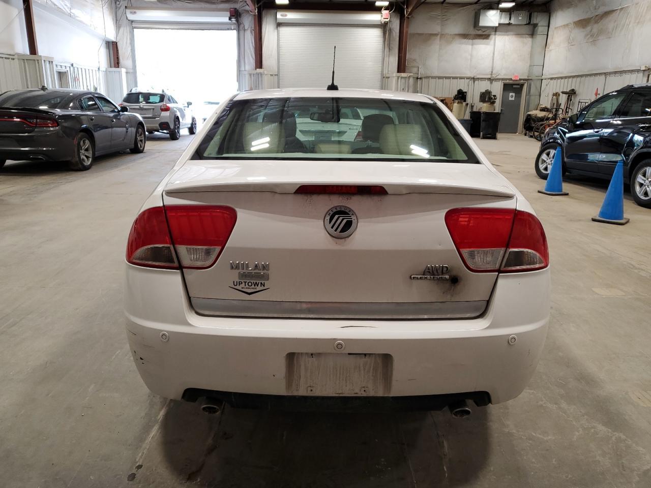 2011 MERCURY Milan