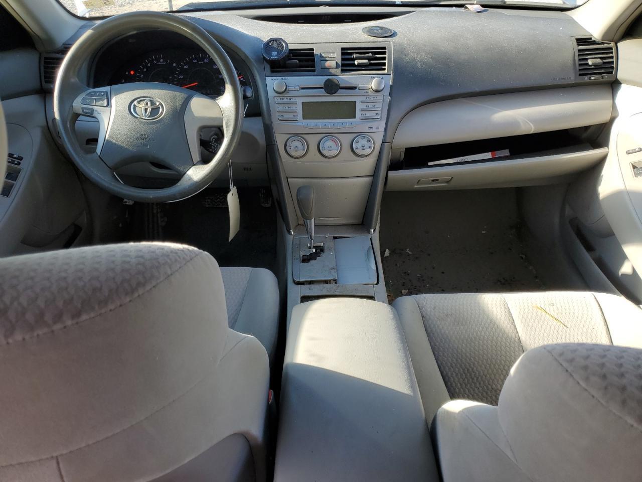 2011 TOYOTA CAMRY