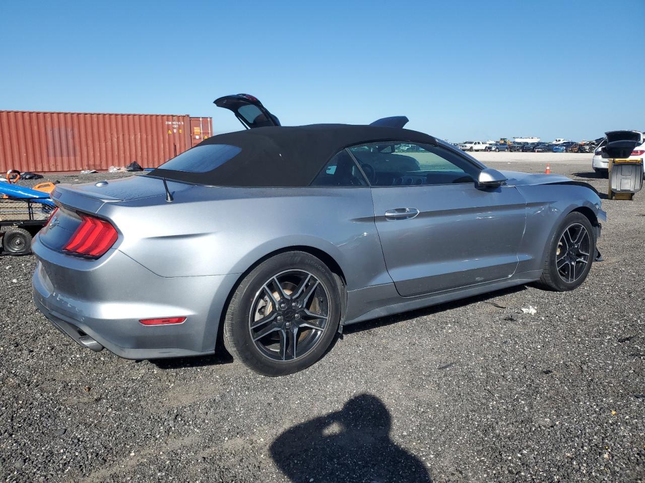 2020 FORD MUSTANG