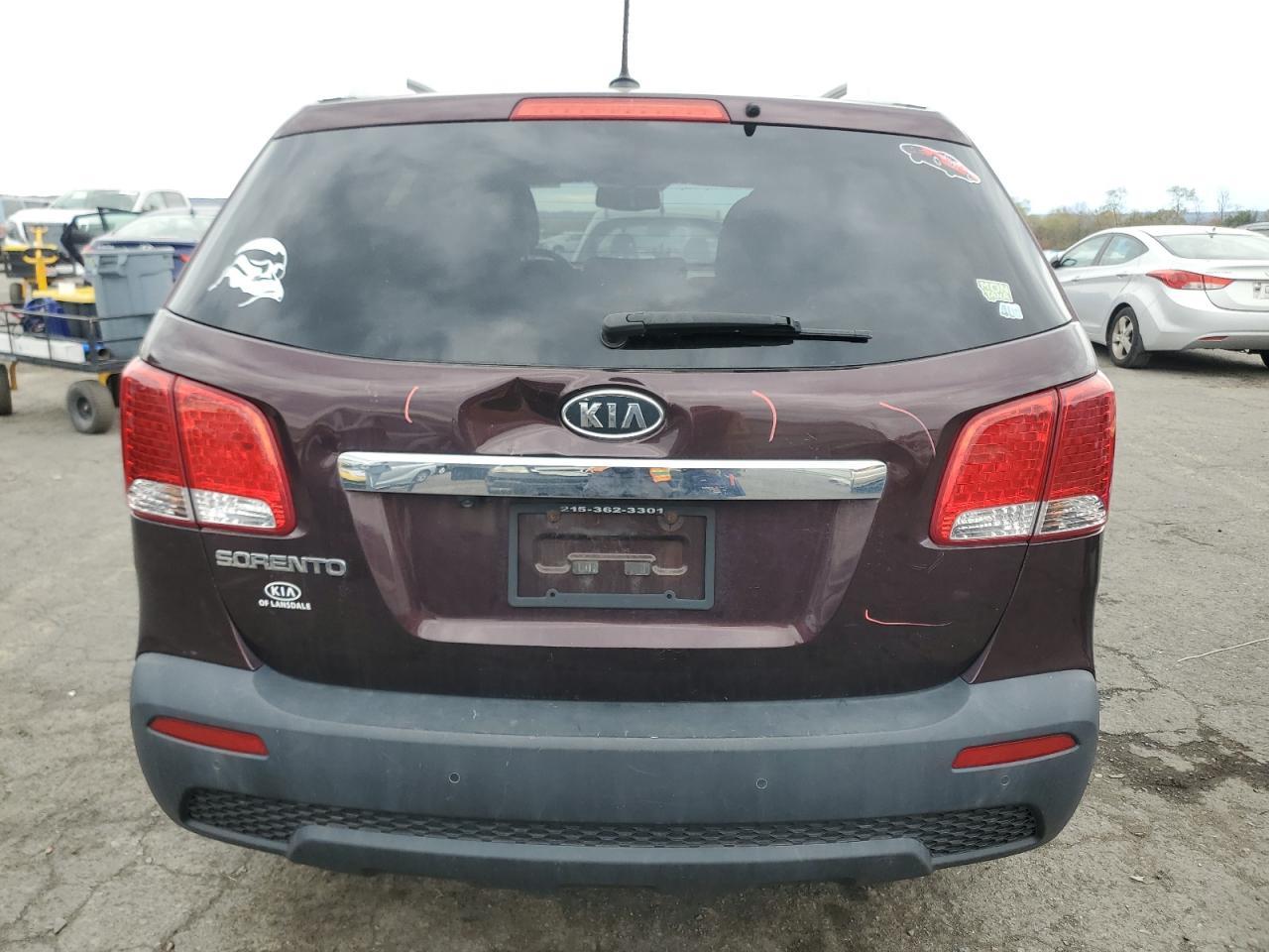 2011 KIA SORENTO