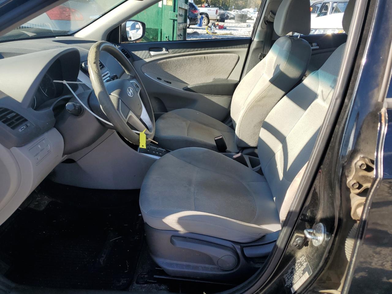 2013 HYUNDAI ACCENT