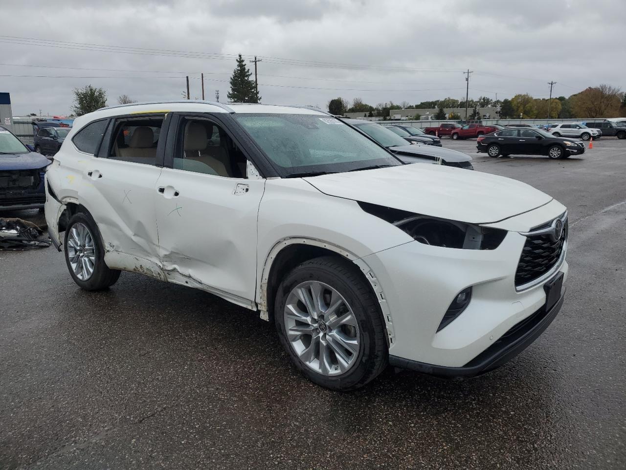 2021 TOYOTA HIGHLANDER