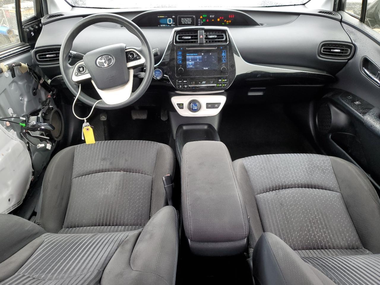 2017 TOYOTA PRIUS