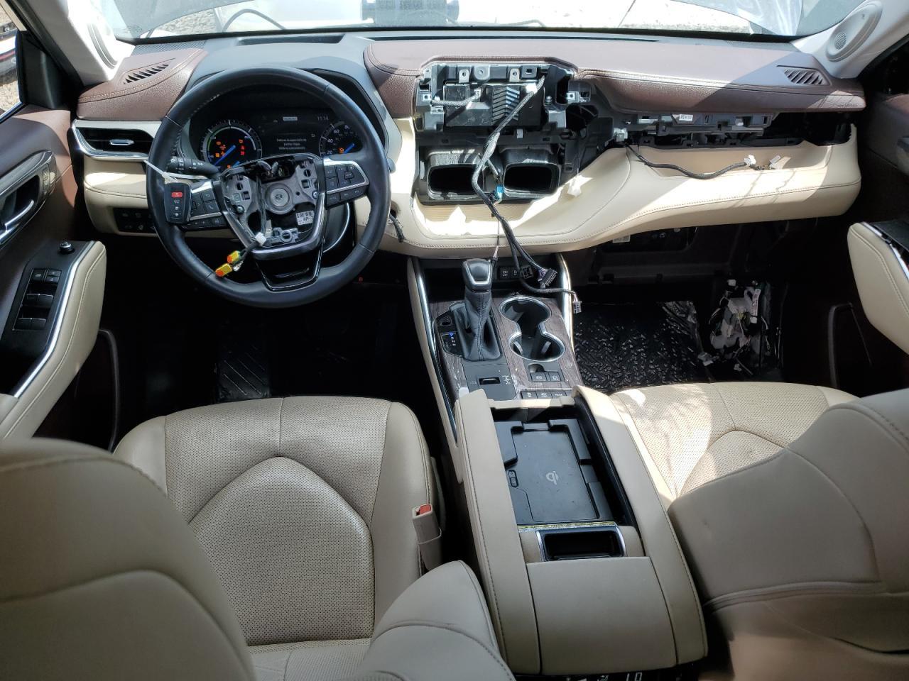 2020 TOYOTA HIGHLANDER