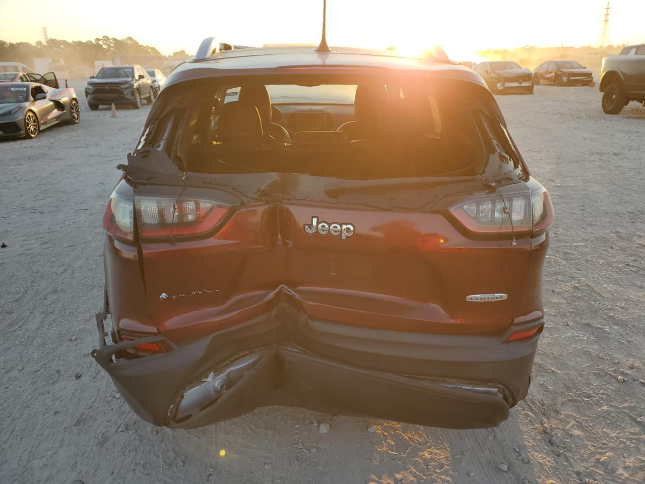 2019 JEEP CHEROKEE