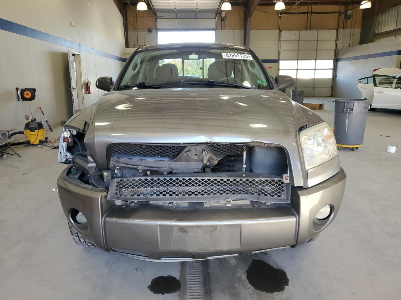 2007 MITSUBISHI Raider